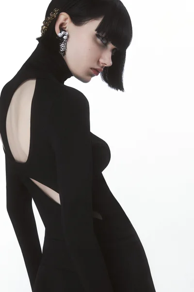 Look 16
